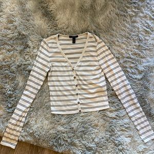 Long Sleeve Cropped T Shirt